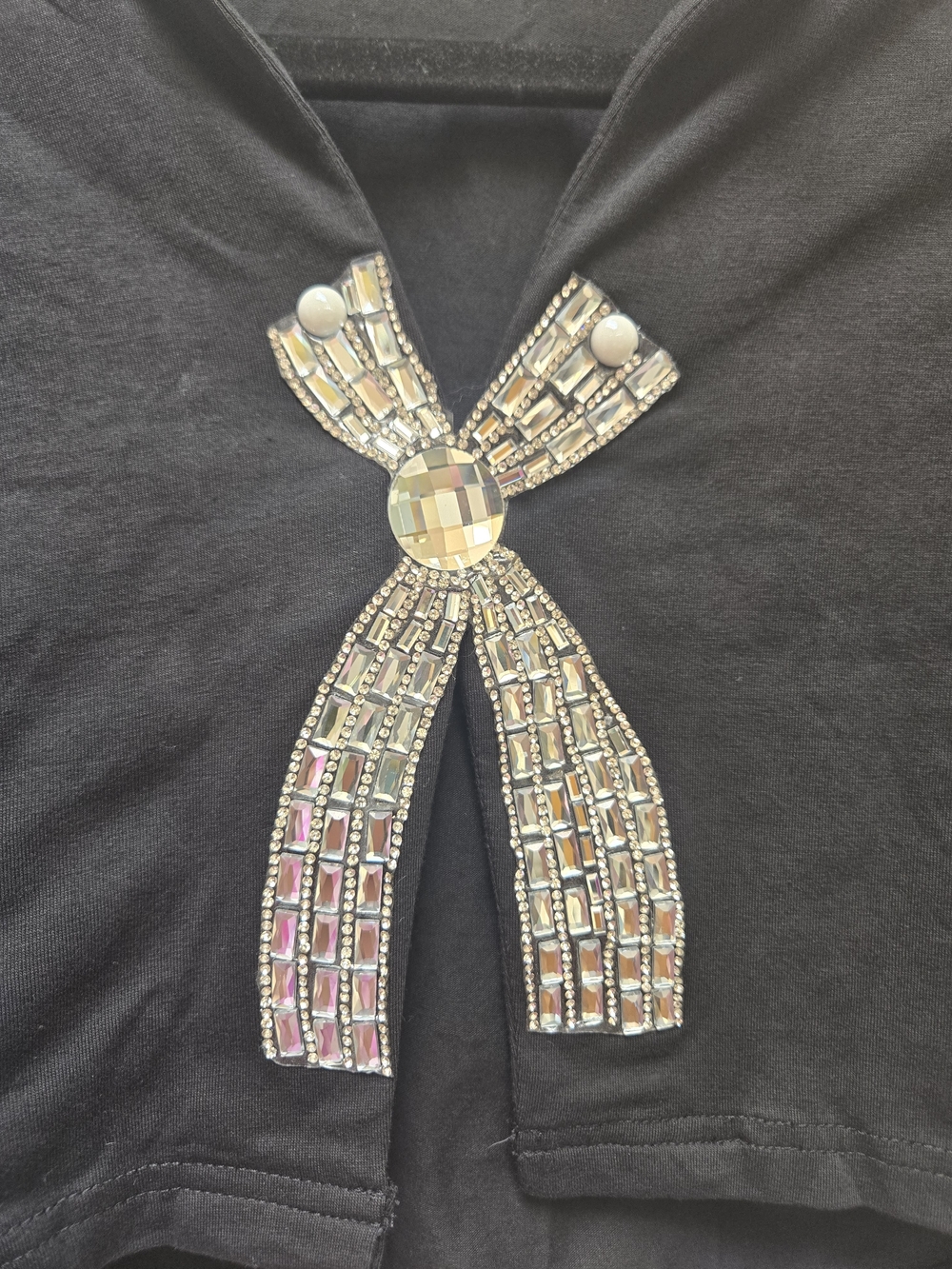 NWT Commense Black Rhinestone Bow Decorated Top, Large - Picture 4 of 6